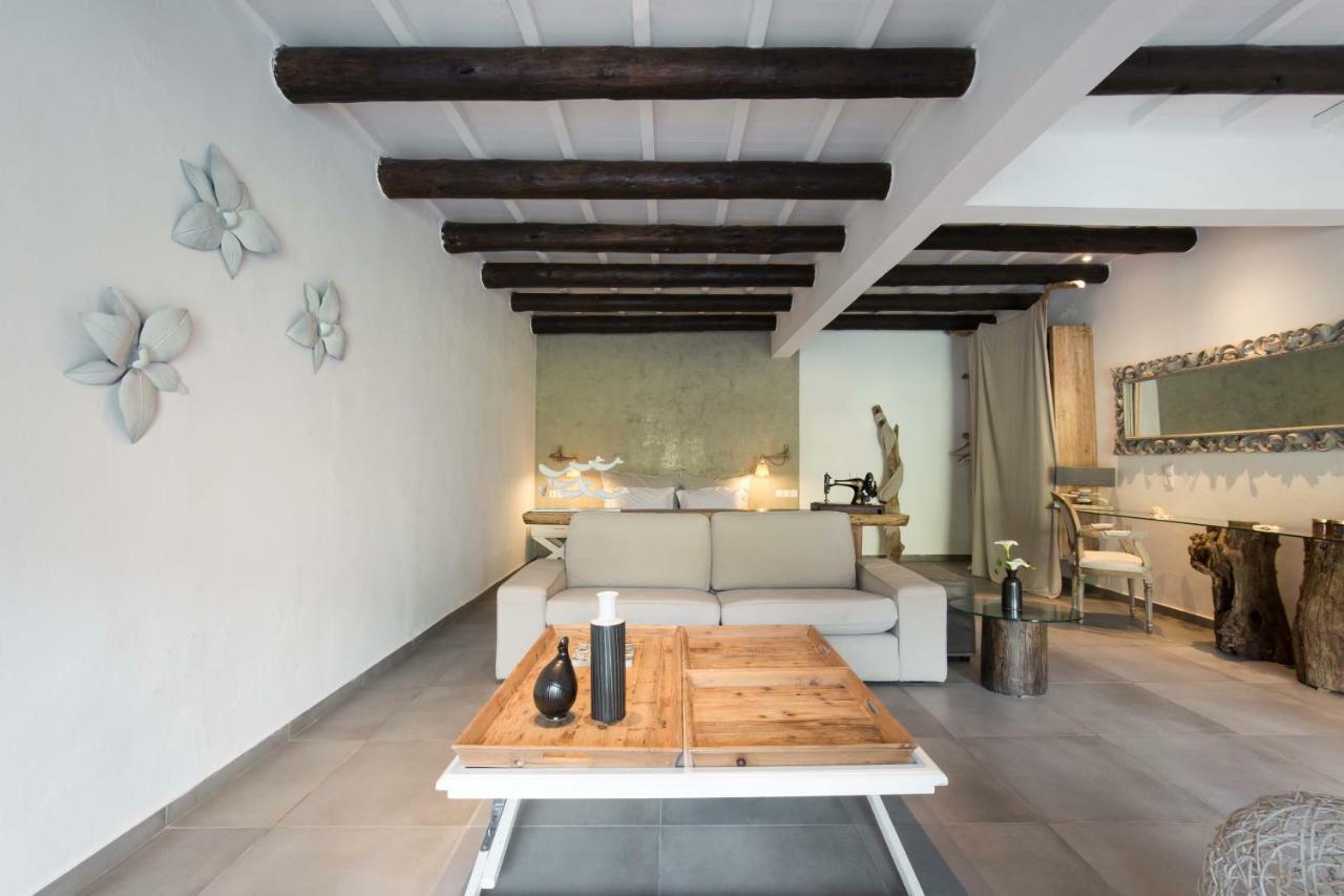 Monastery Estate Guesthouse ซูเยีย ภายนอก รูปภาพ